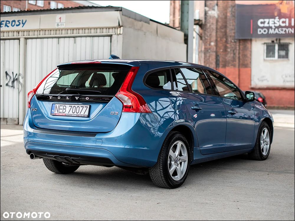 Volvo V60 D3 Geartronic Business Edition - 9