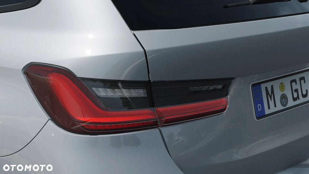 BMW Seria 3 330d xDrive mHEV M Sport - 9