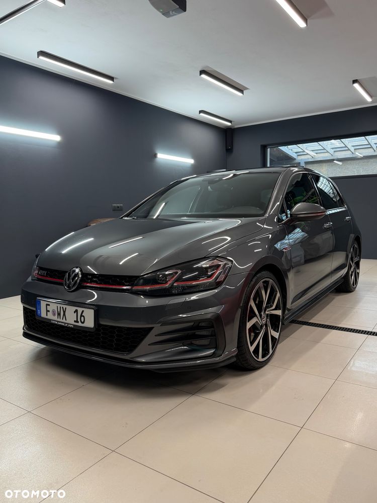 Volkswagen Golf GTI (BlueMotion Technology) DSG - 3