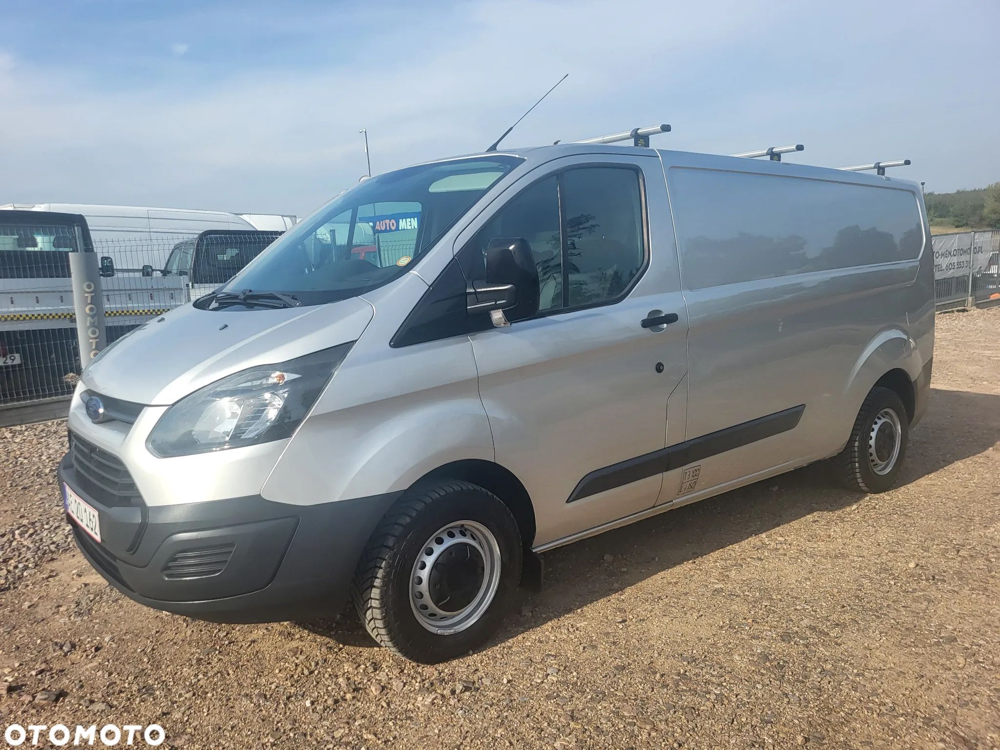 Ford TRANSIT CUSTOM - 1