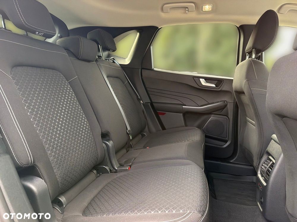 Ford Kuga - 15
