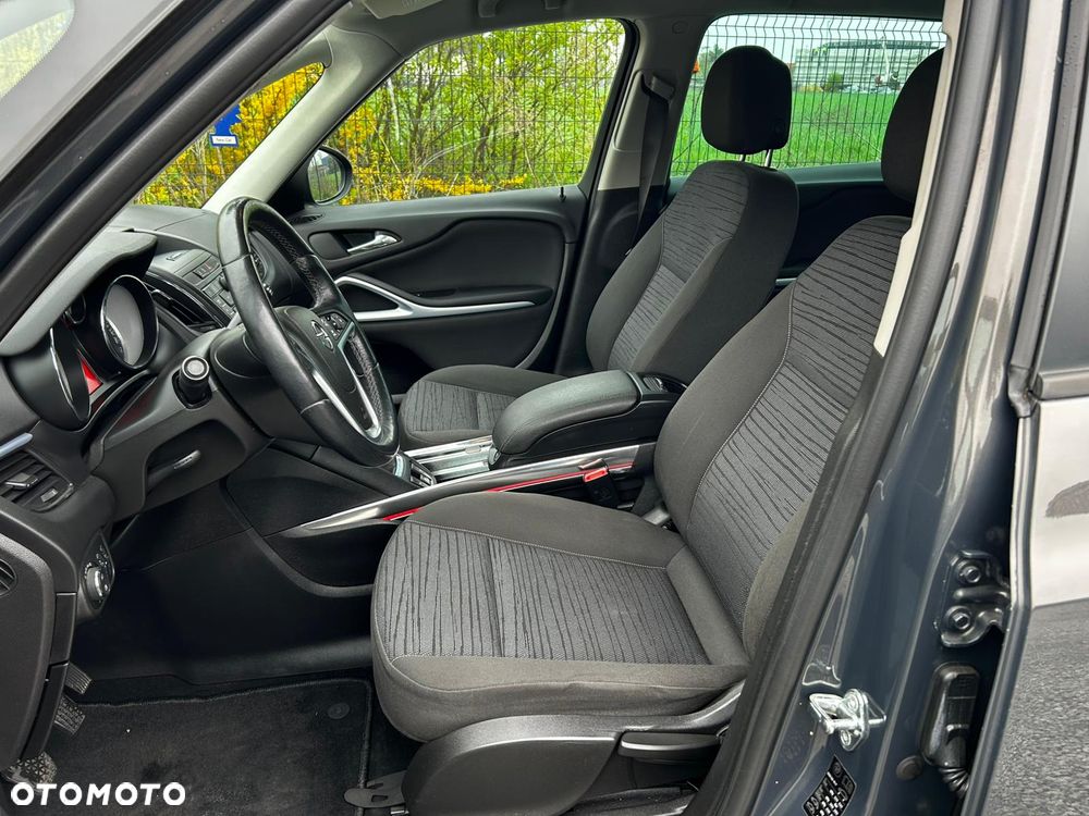 Opel Zafira 1.4 Turbo (ecoFLEX) Start/Stop Active - 27
