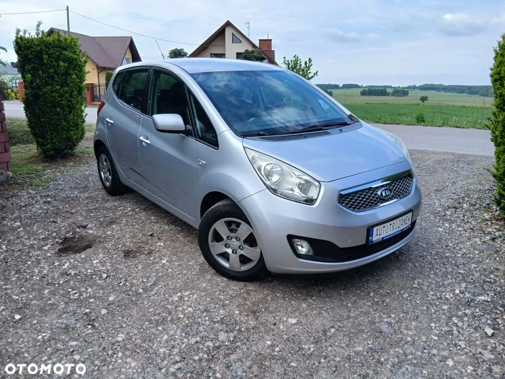 Kia Venga 1.4 CVVT Dream Team Edition - 1