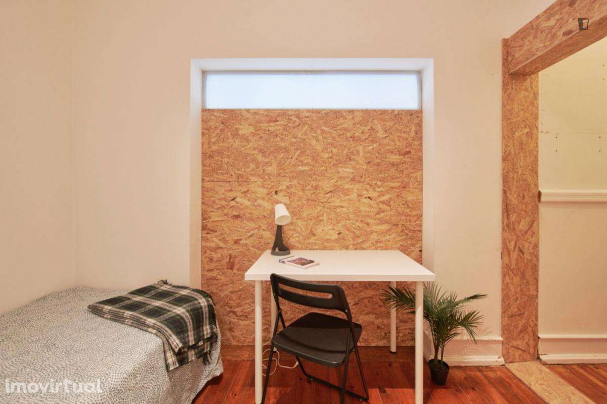 Quarto - localizado em Entrecampos Lisbon - Grande imagem: 3/14