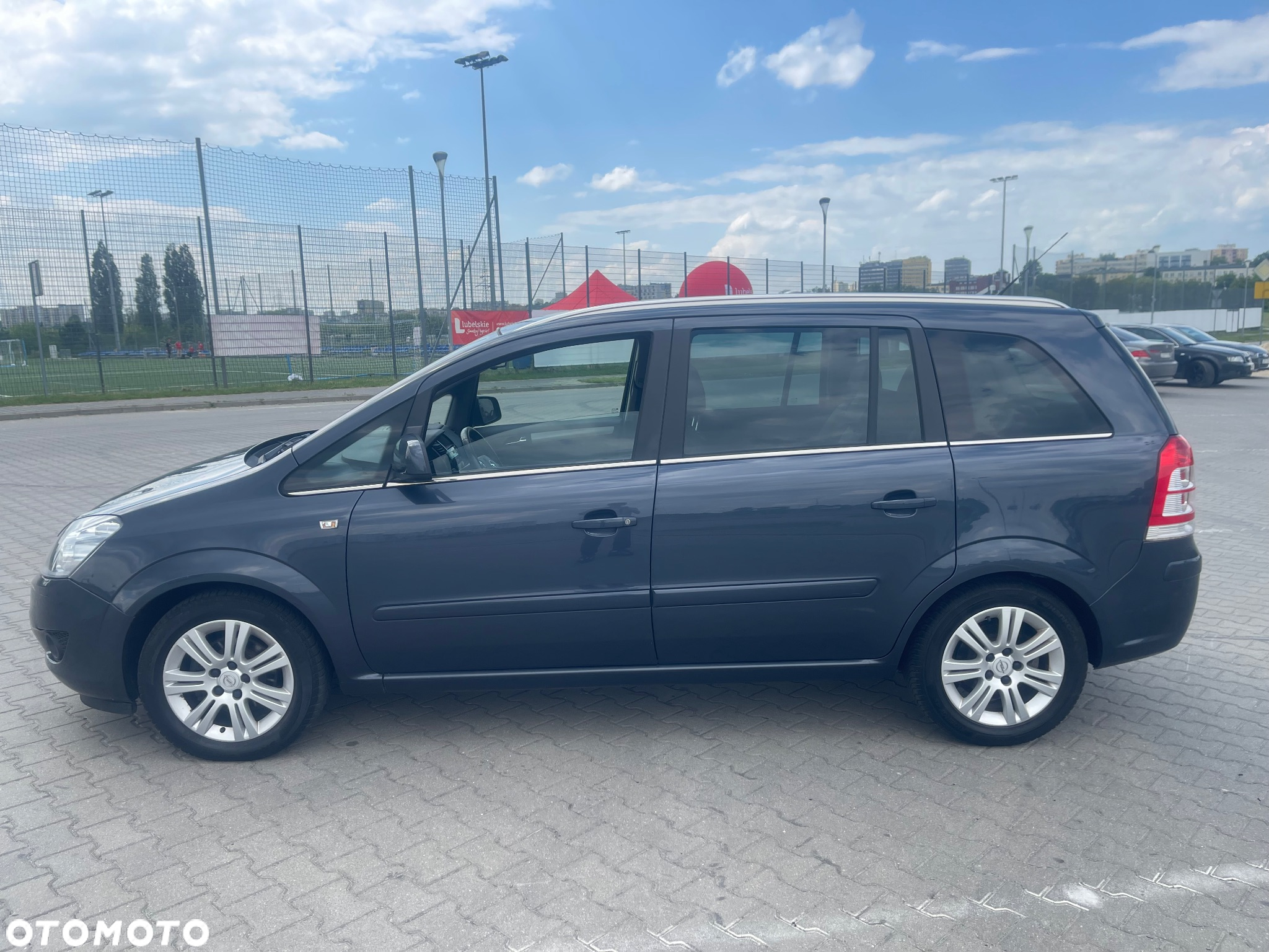 Opel Zafira 1.8 - 2