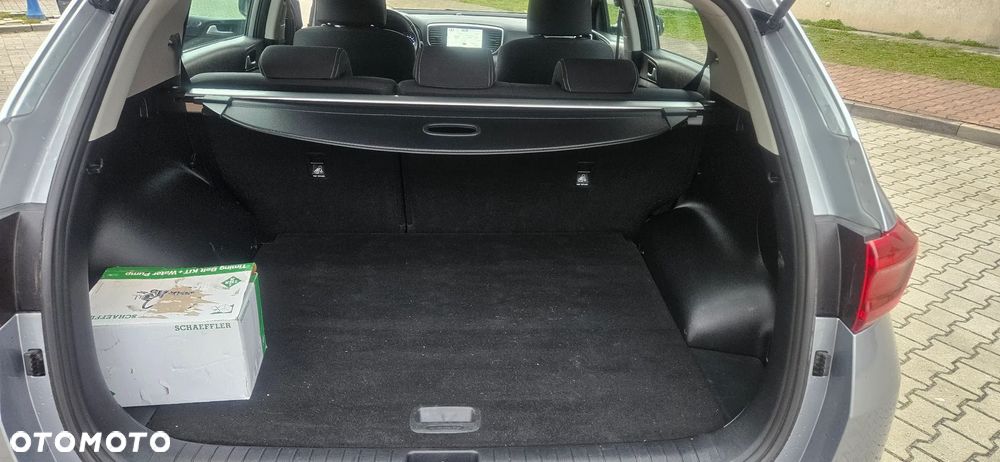 Kia Sportage 1.6 CRDI AWD DCT PLATINUM - 26