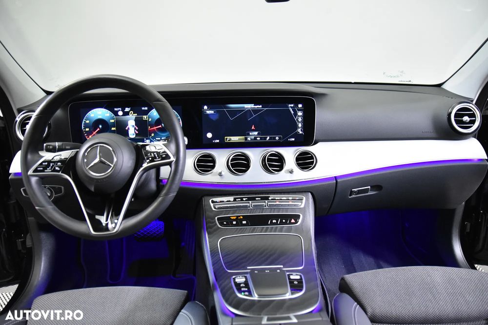 Mercedes-Benz E 300 MHEV Aut. - 9