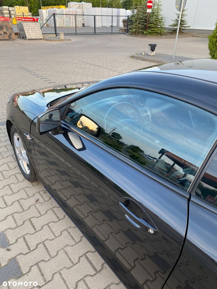 Hyundai Coupe - 12