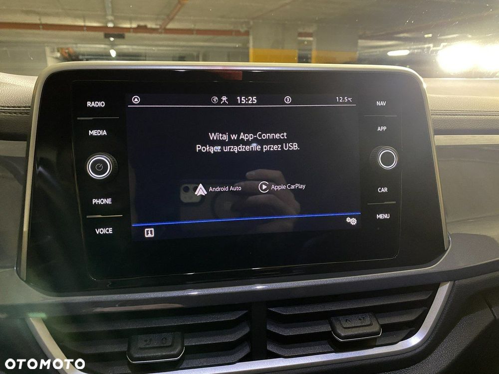 Volkswagen T-Roc - 25