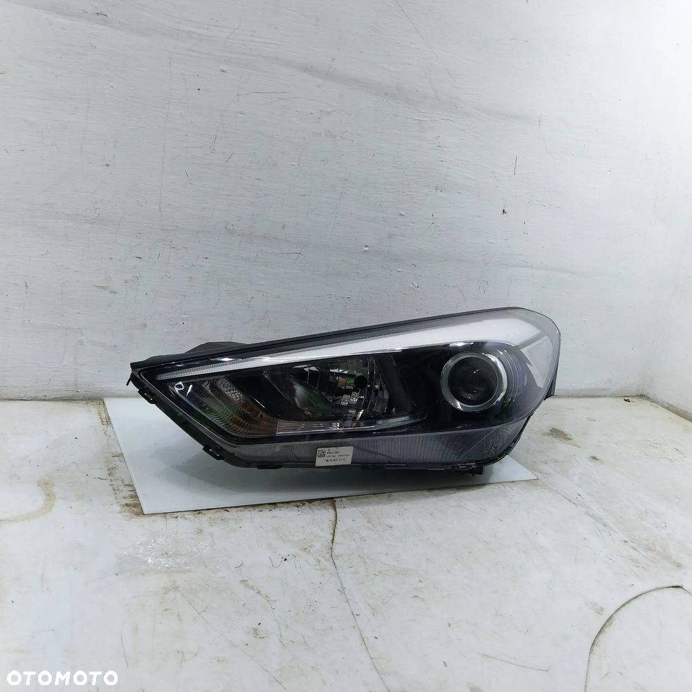 HYUNDAI TUCSON III 3 2015-2018 LAMPA LEWA PRZÓD SOCZEWKA 92101D7000 - 2
