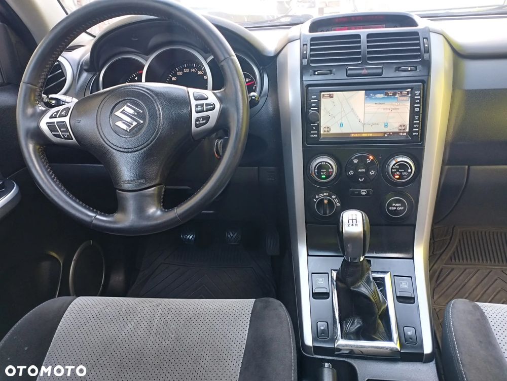 Suzuki Grand Vitara 1.9 DDiS Premium - 9