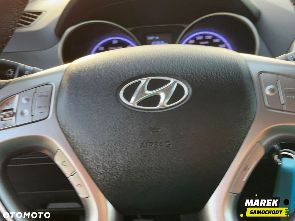 Hyundai ix35 - 15