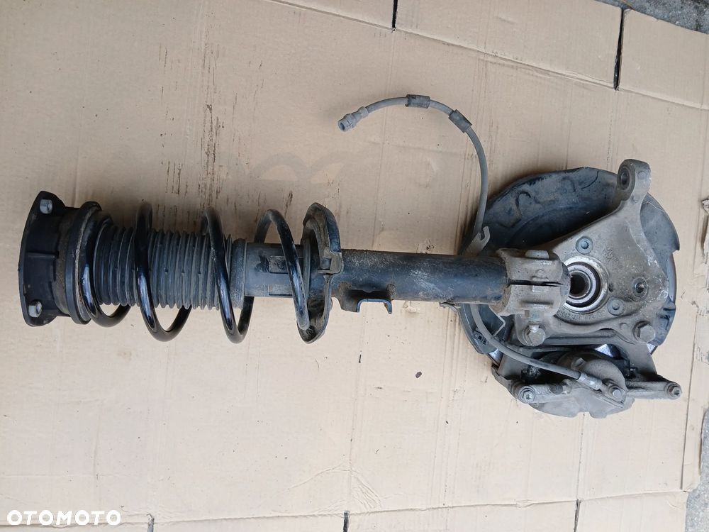 VW PASSAT B8 ARTEON MCPHERSON ZWROTNICA KOMPLET PRAWY PRZÓD 5Q0407258A 3Q0 - 6