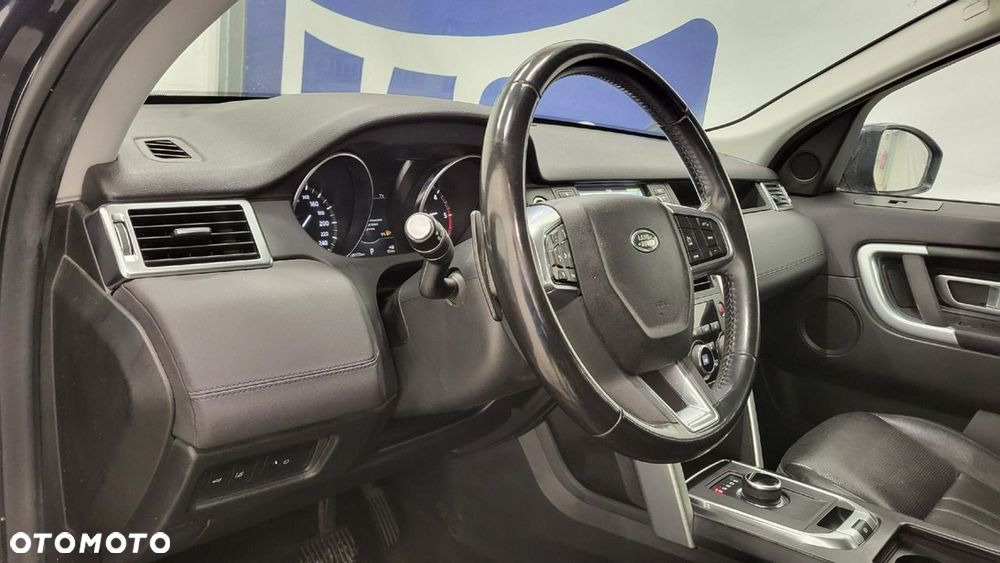 Land Rover Discovery Sport - 10