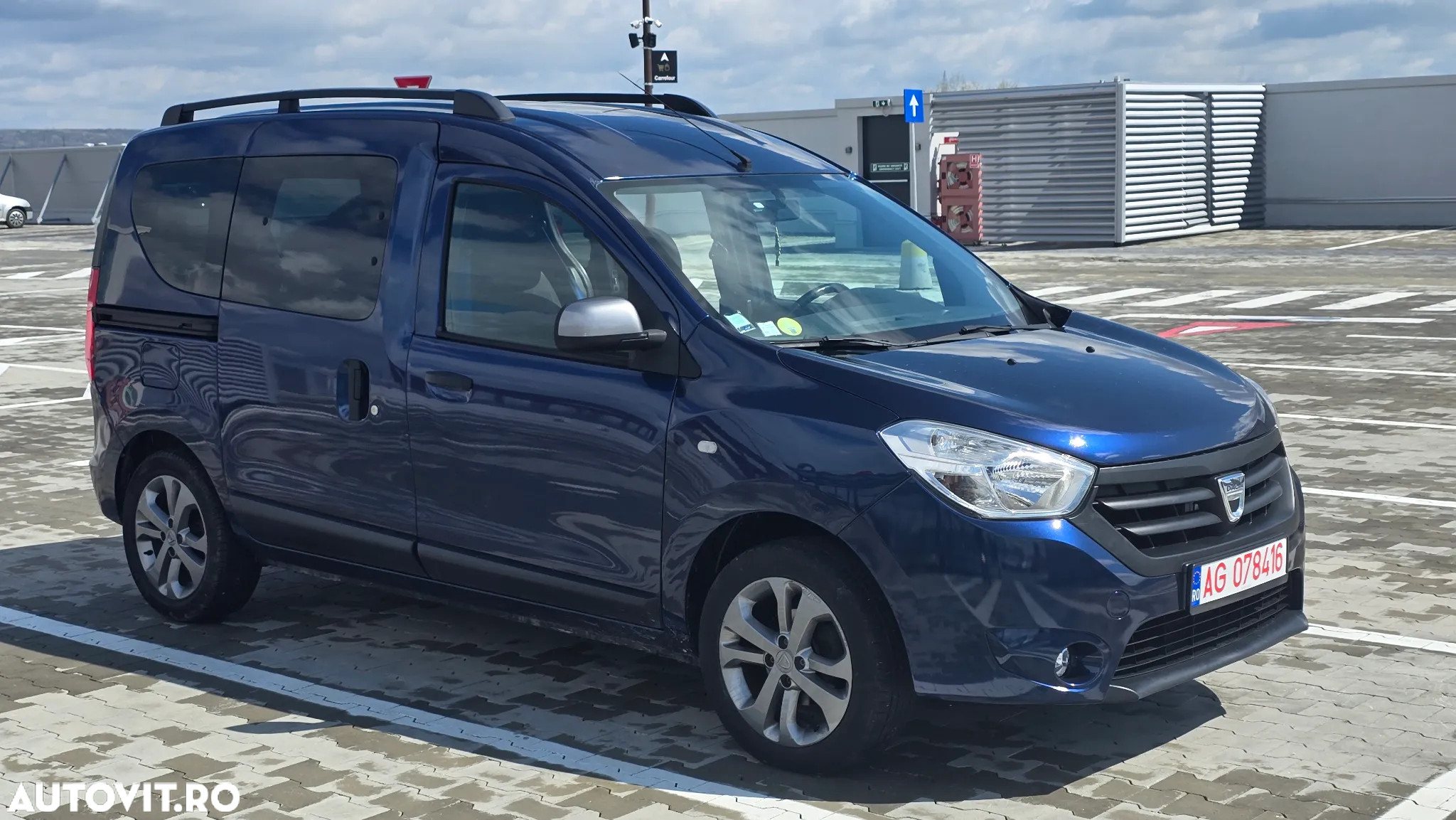 Dacia Dokker dCi 90 Celebration - 4