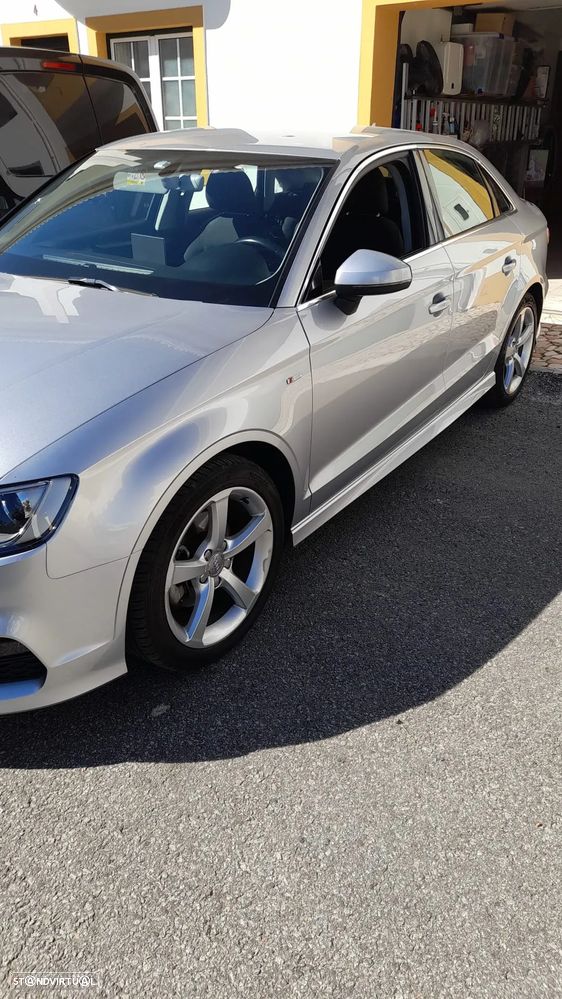 Audi A3 Limousine 1.6 TDI S-line - 2