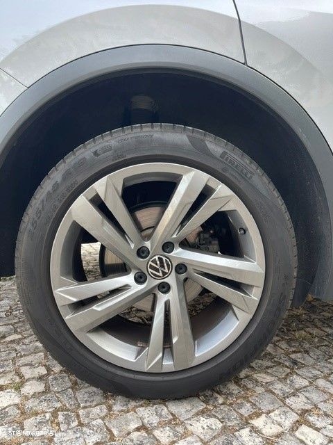 VW Tiguan 2.0 TDI R-Line DSG - 18
