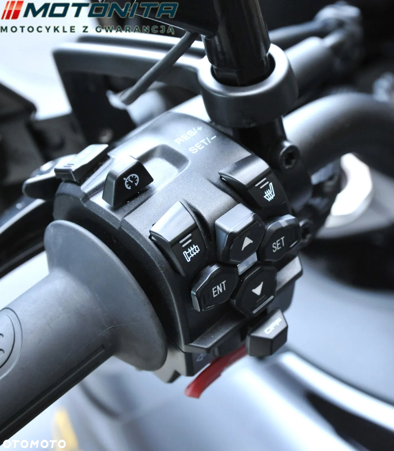 QJMOTOR 900 SX - 10