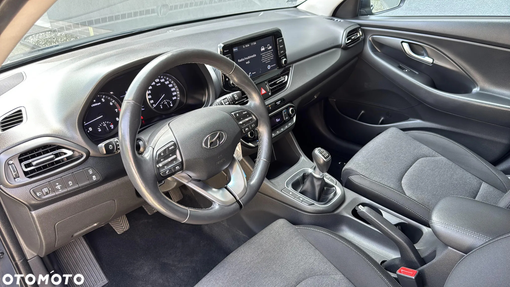 Hyundai i30 1.5 DPI Comfort - 10