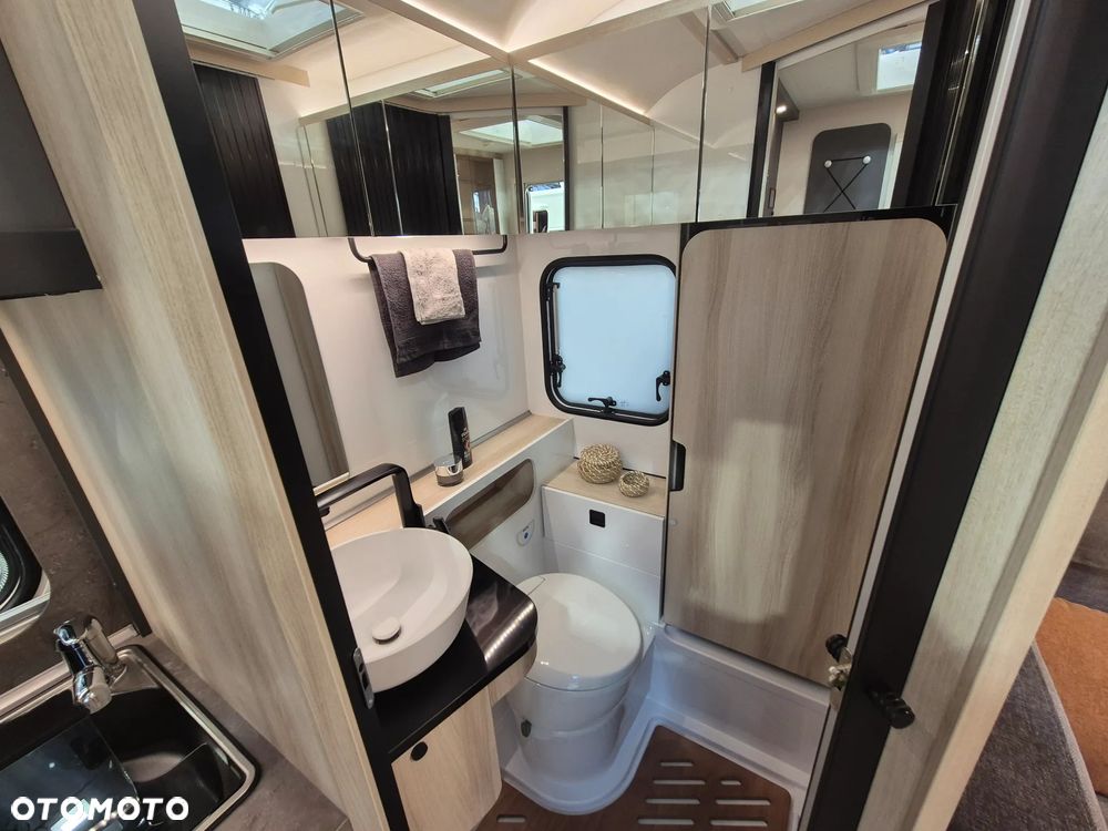 Hobby 460 SL De Luxe - 8