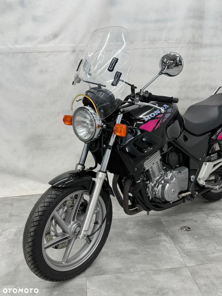 Honda CB - 8