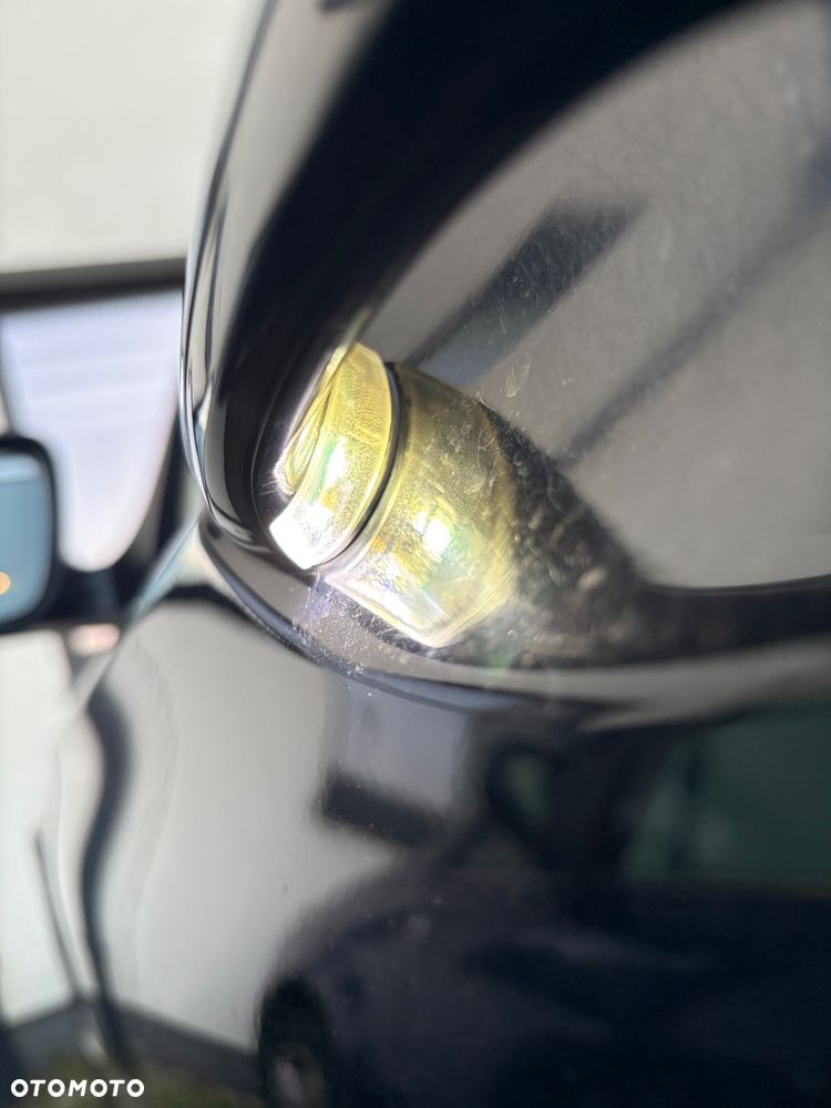 BMW Seria 7 740d - 21