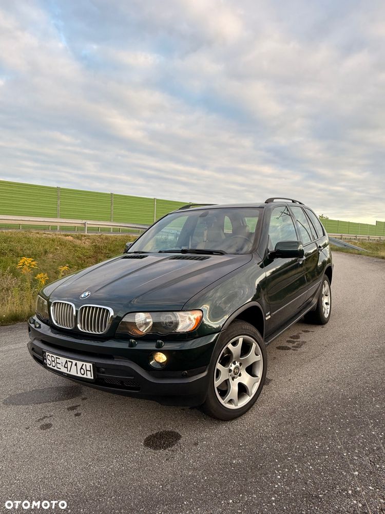 BMW X5 4.4i - 7