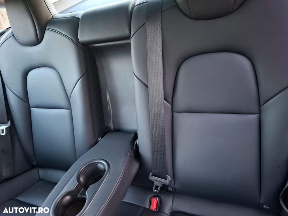 Tesla Model 3 Standard Reichweite Plus Hinterradantrieb - 13