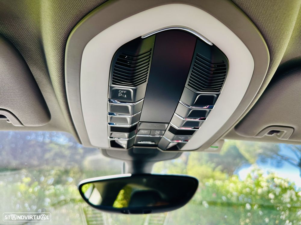 Porsche Panamera S E-Hybrid - 29