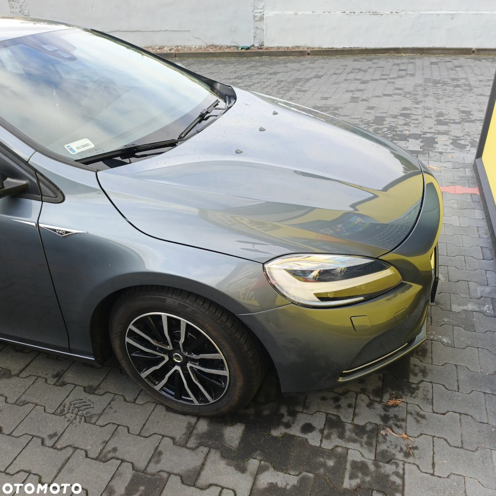 Volvo V40 - 12