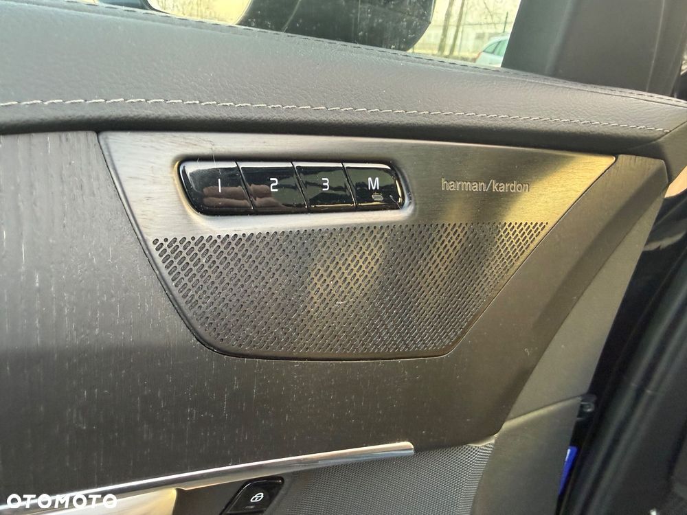 Volvo XC 90 B5 D AWD Ultimate Dark 7os - 12