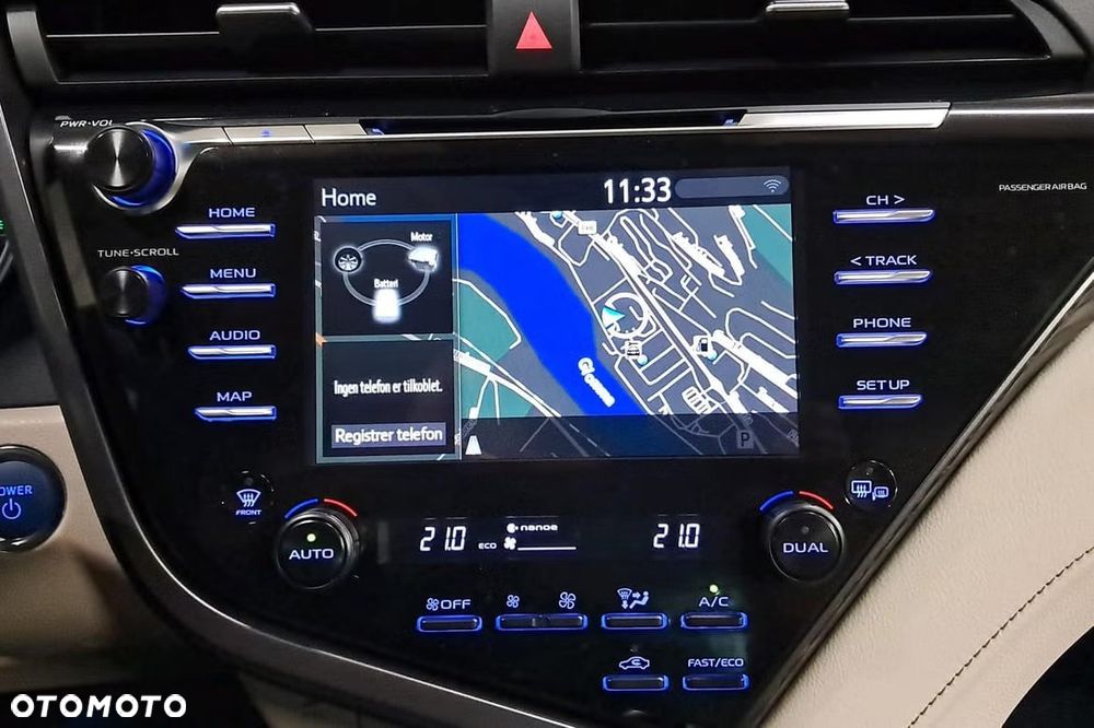Toyota Camry Executive - 15