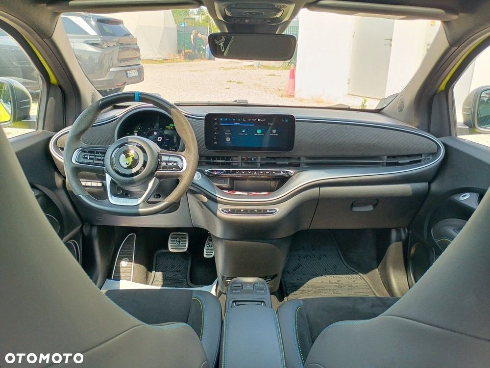 Abarth 500e 37.8kWh Turismo - 8