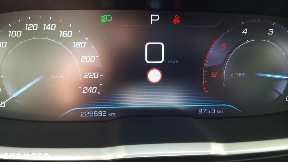 Peugeot 5008 BlueHDI 120 EAT6 Active Business.Paket - 11