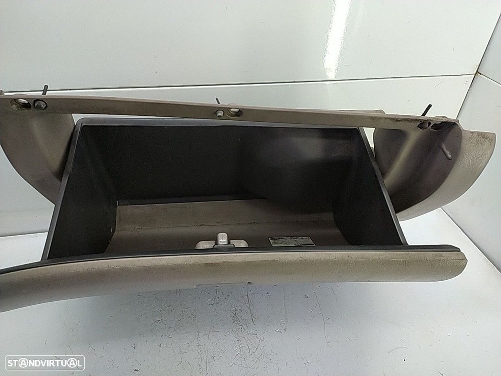 Porta Luvas Toyota Corolla (_E11_) - 3