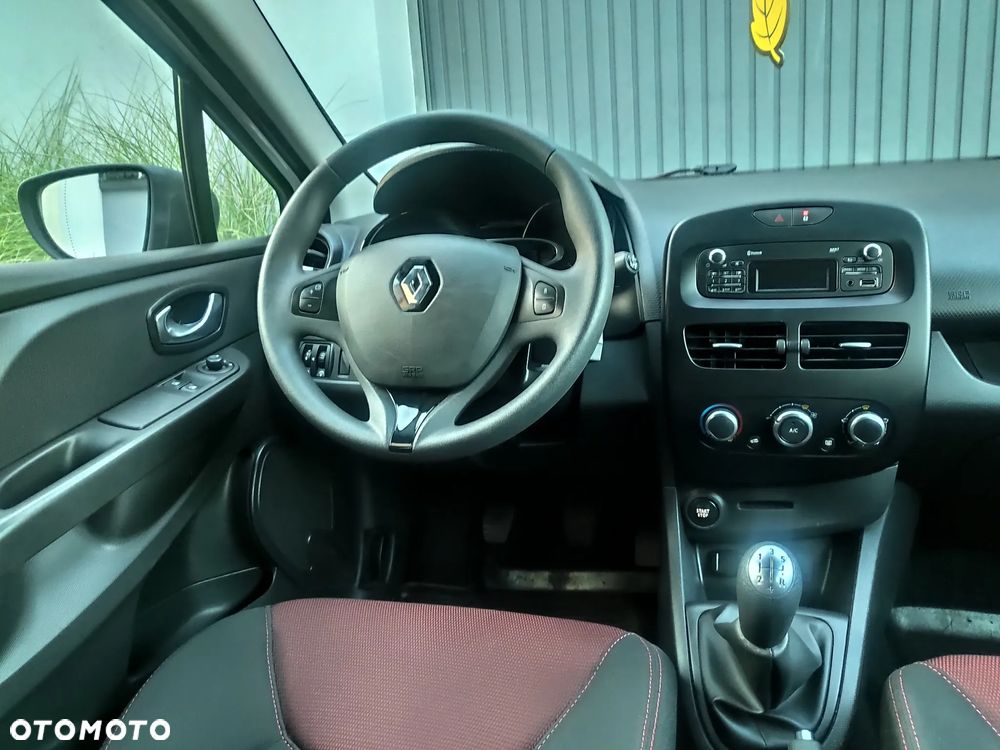 Renault Clio 1.2 16V Life - 8