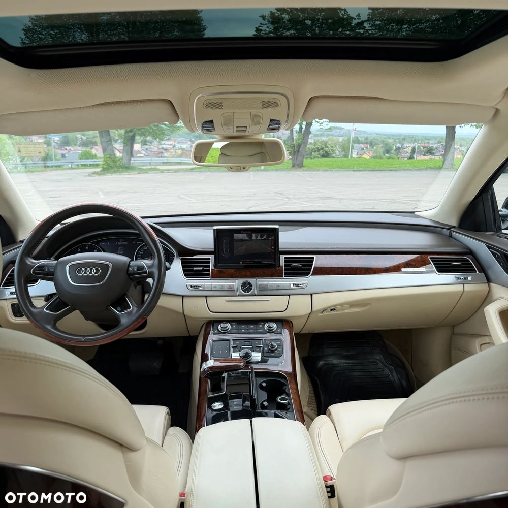 Audi A8 - 10