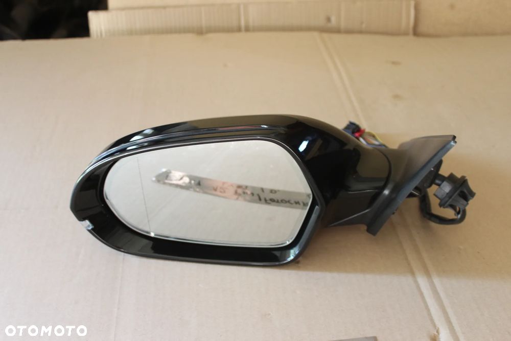 LUSTERKO LEWE AUDI A6 C7 LIFT 12 PIN LY9T FOTOCHROM EU 2015 - 2