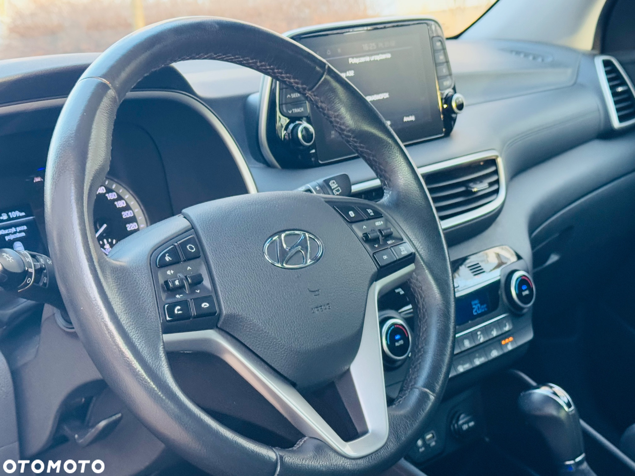 Hyundai Tucson 1.6 CRDi Premium 2WD DCT - 26