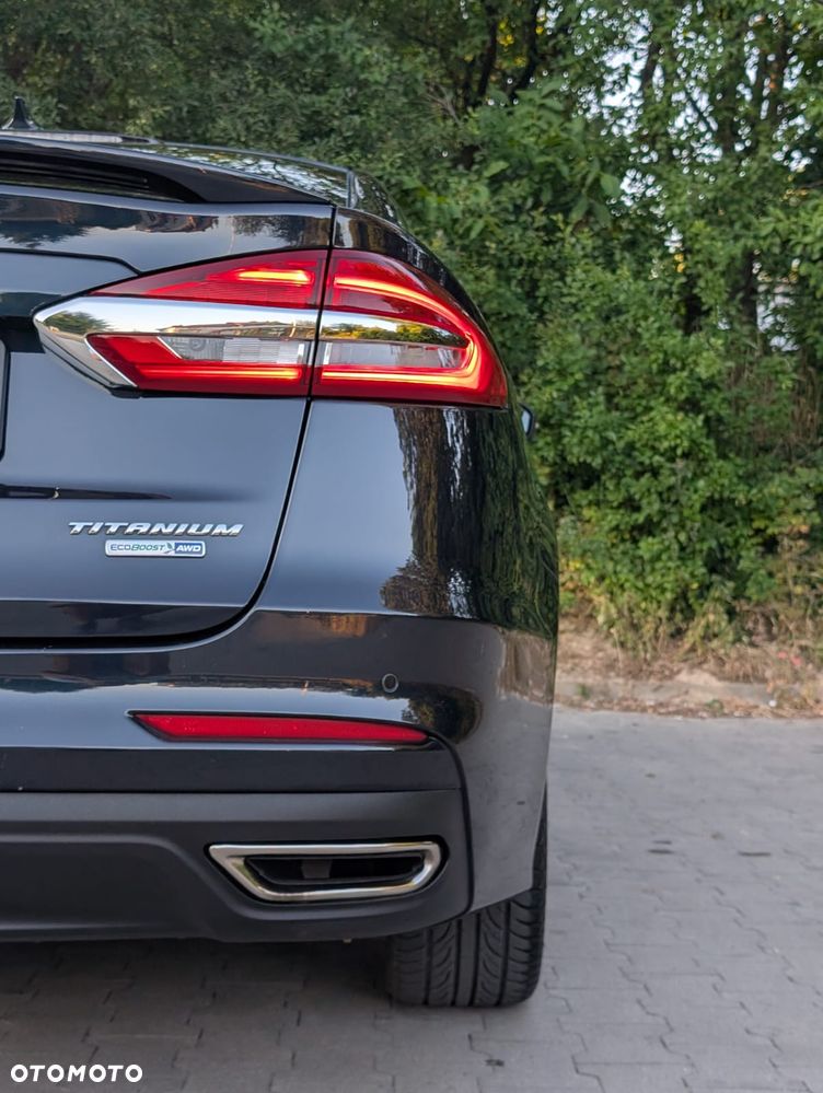 Ford Fusion - 9