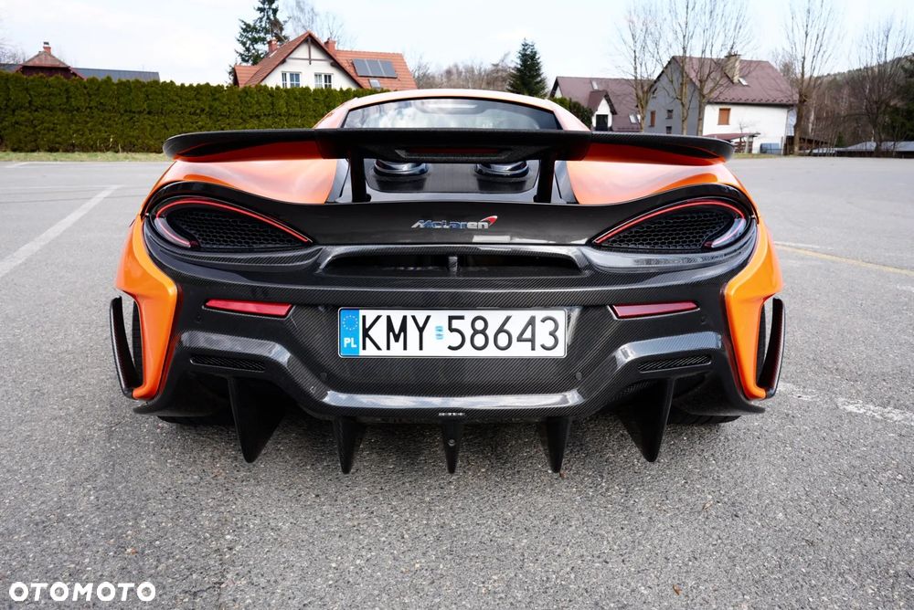 McLaren 570S Coupe - 4