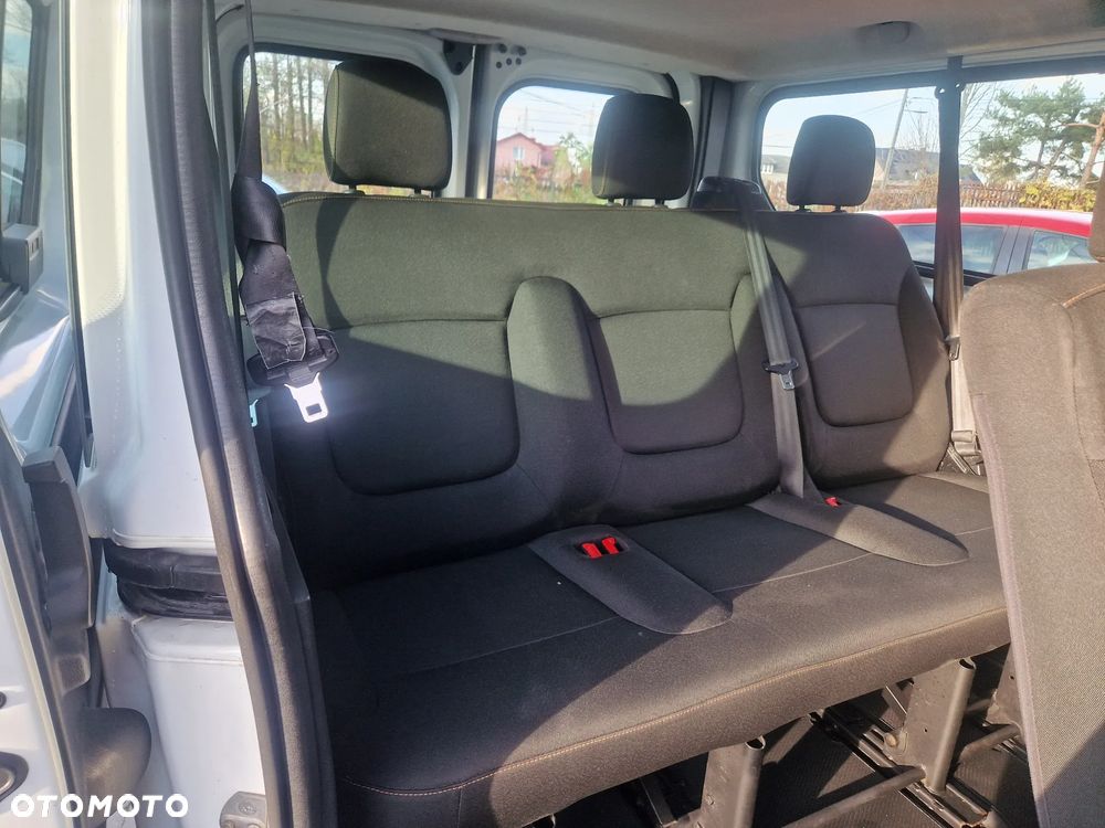 Renault Trafic - 9