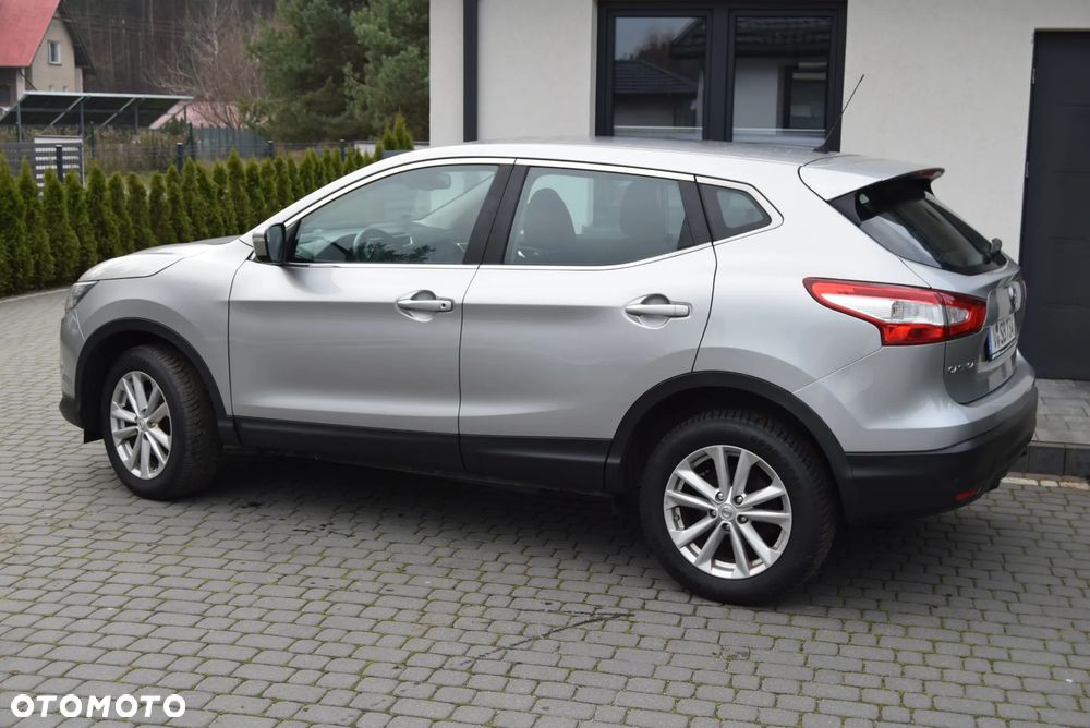 Nissan Qashqai 1.2 DIG-T N-Connecta - 5