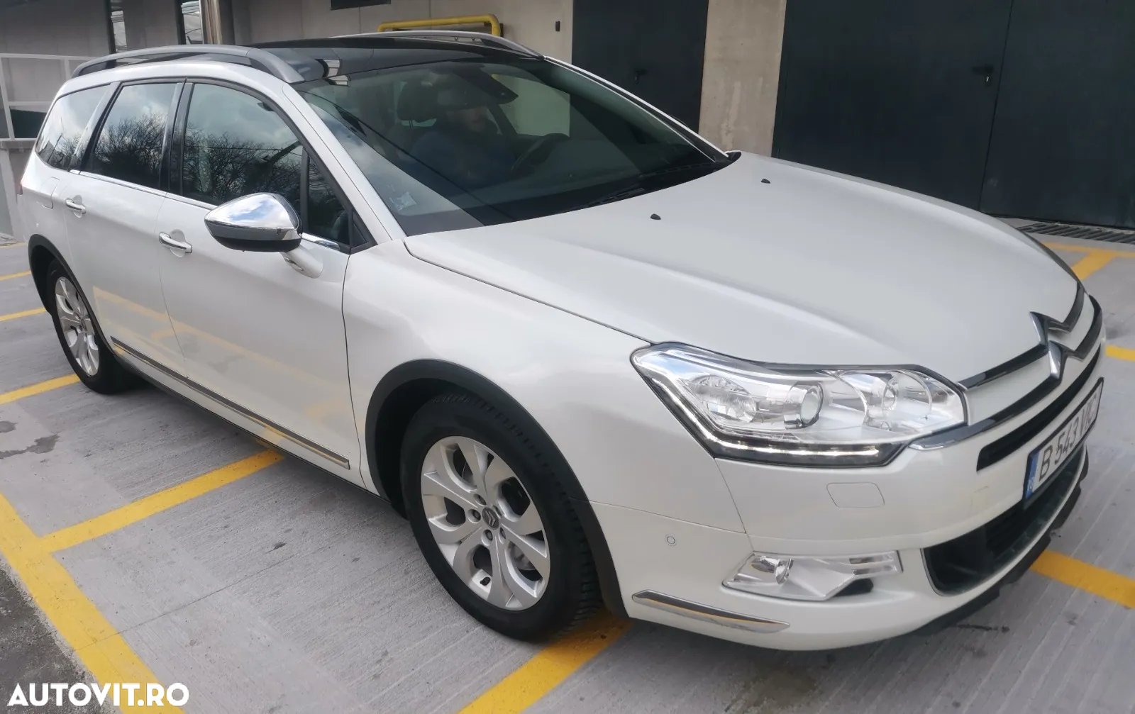 Citroën C5 Tourer 2.0 BlueHDi EAT6 H3+ Seduction - 8