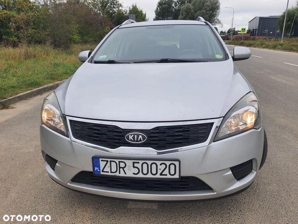 Kia Ceed Cee'd 1.4 Comfort - 1