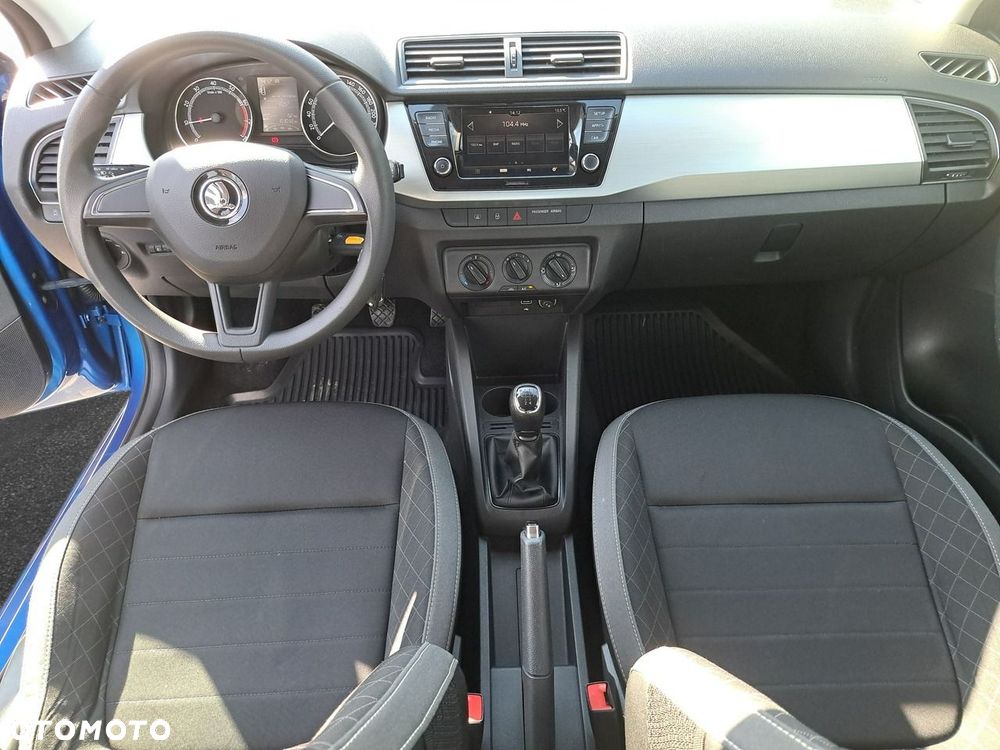Skoda Fabia - 18