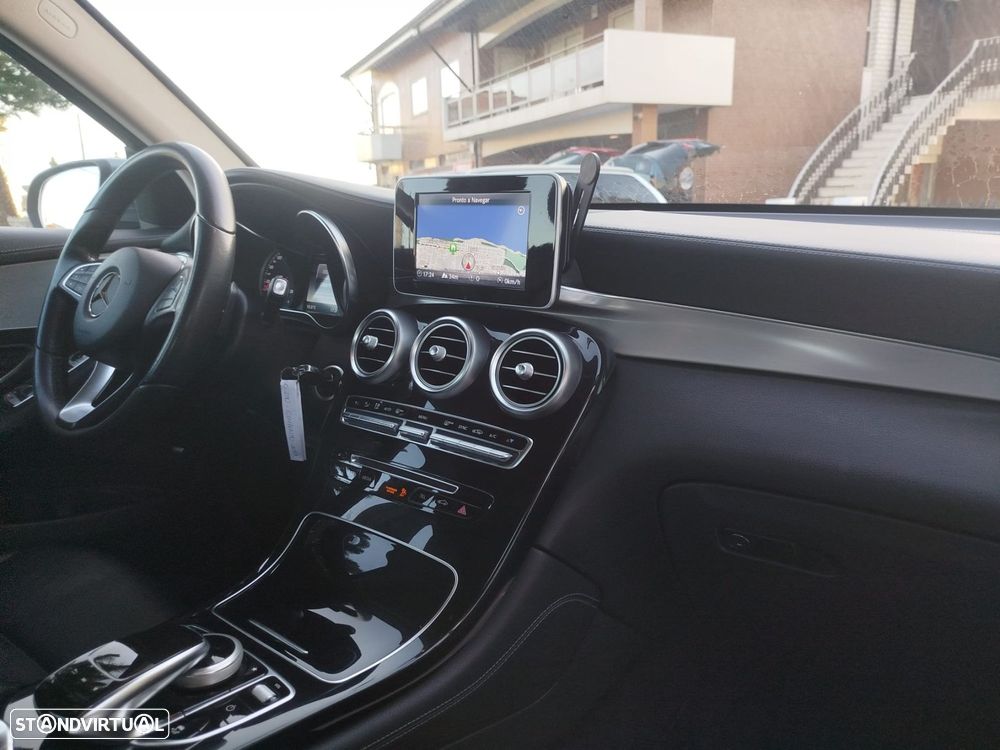 Mercedes-Benz GLC 250 d Exclusive 4-Matic - 28