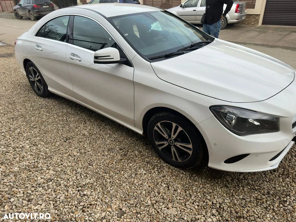 Mercedes-Benz CLA 180 - 5