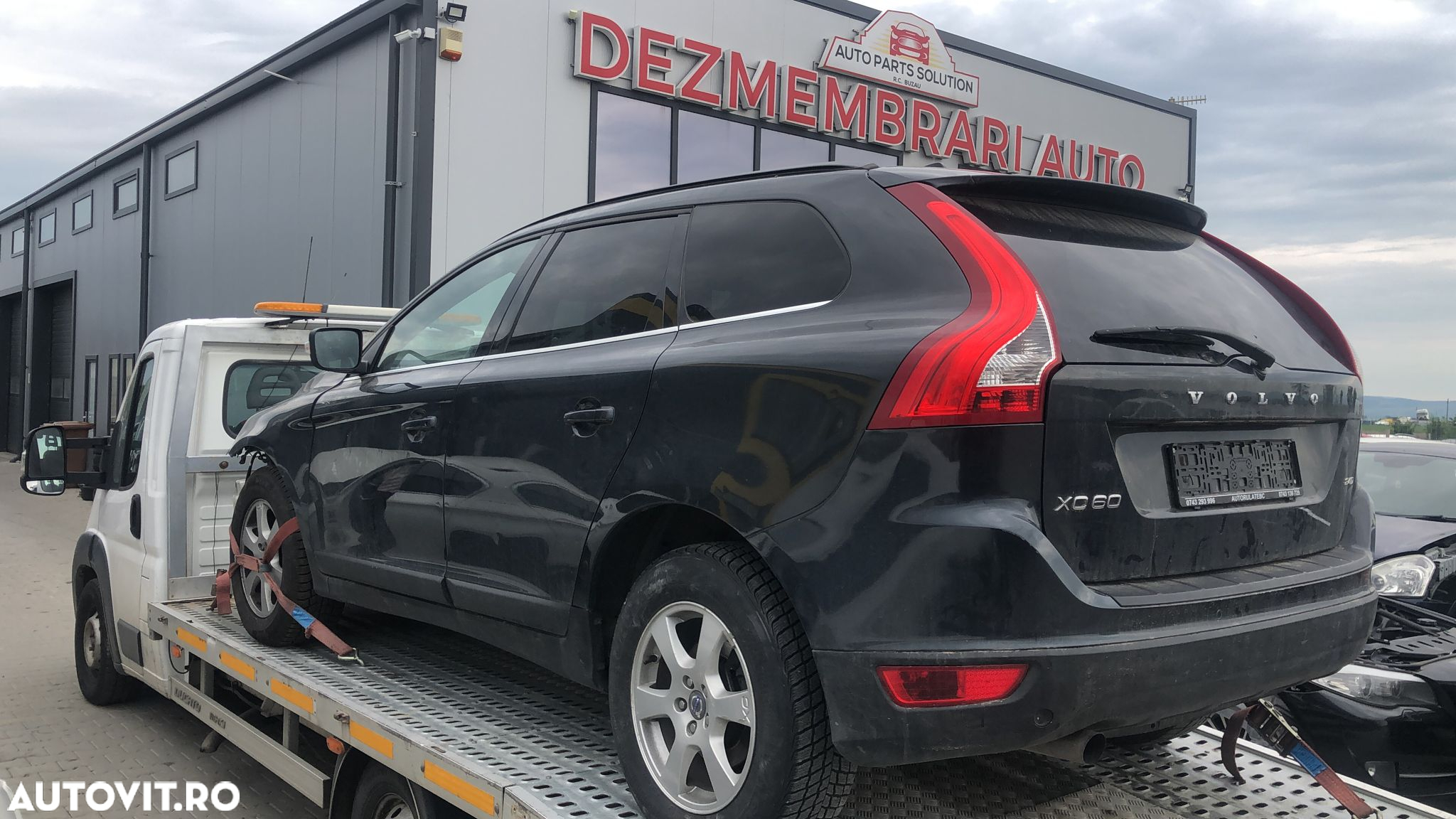 Dezmembram Volvo XC60 2.4 D an fabr 2011 - 4