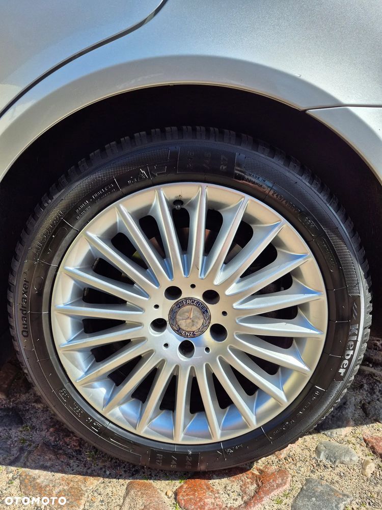 Mercedes-Benz Klasa E 200 BlueTEC 7G-TRONIC Elegance - 18